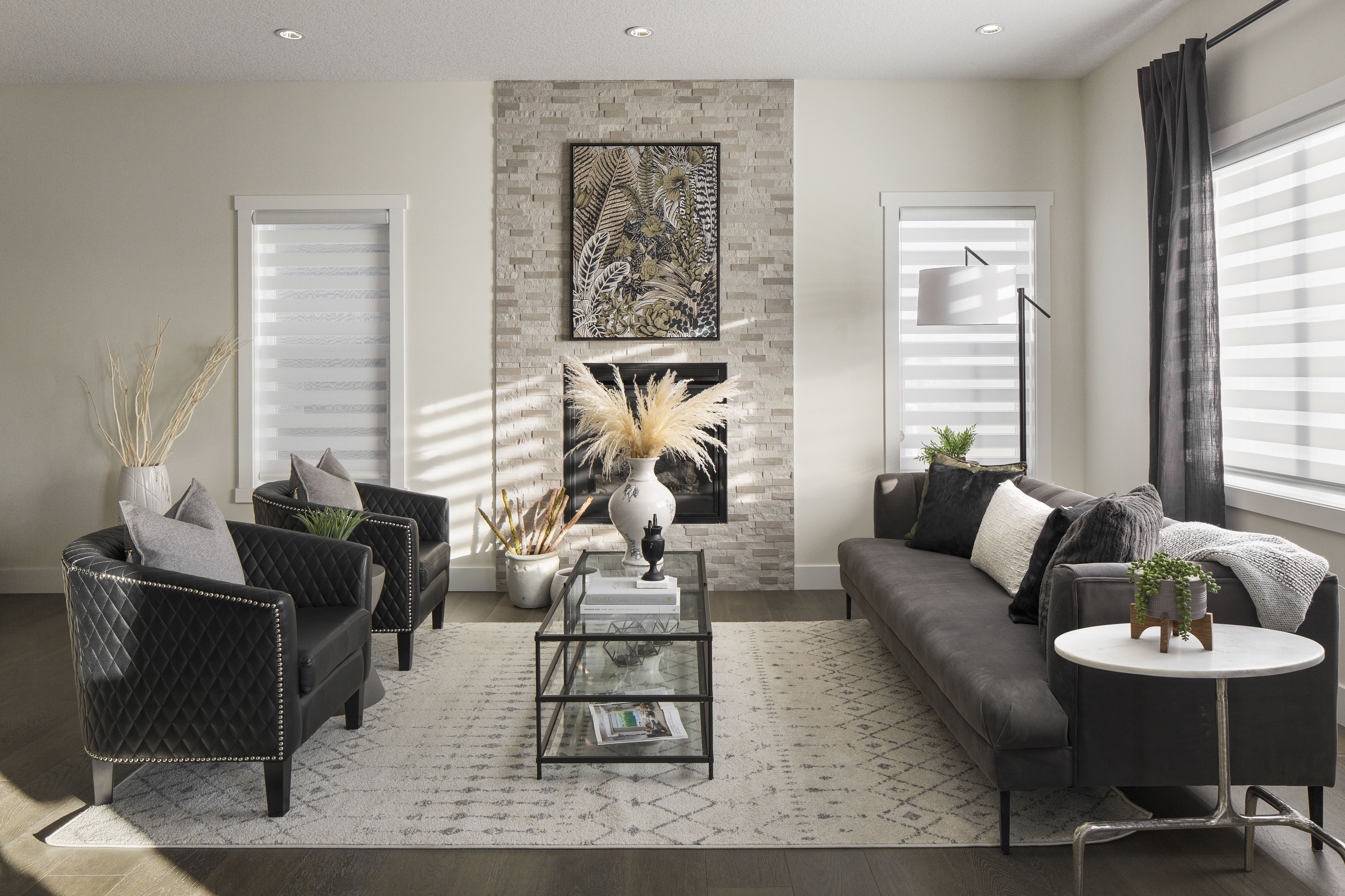 Luxuria_Homes_Builder_Calgary_Airdrie_Edmonton_Chestermere_Strathmore10-min
