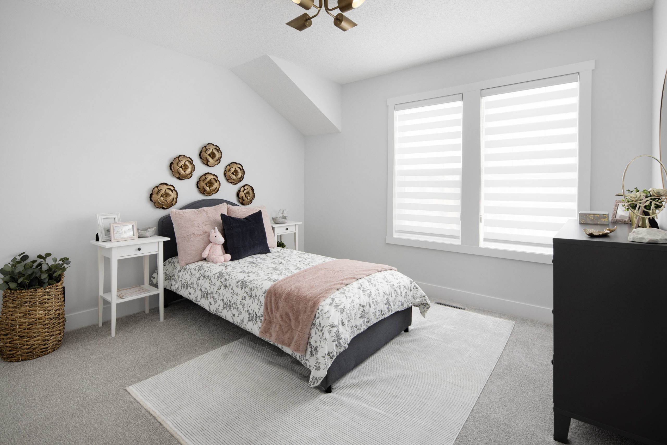 Lazio_Showhome_Luxuria_Homes20-min