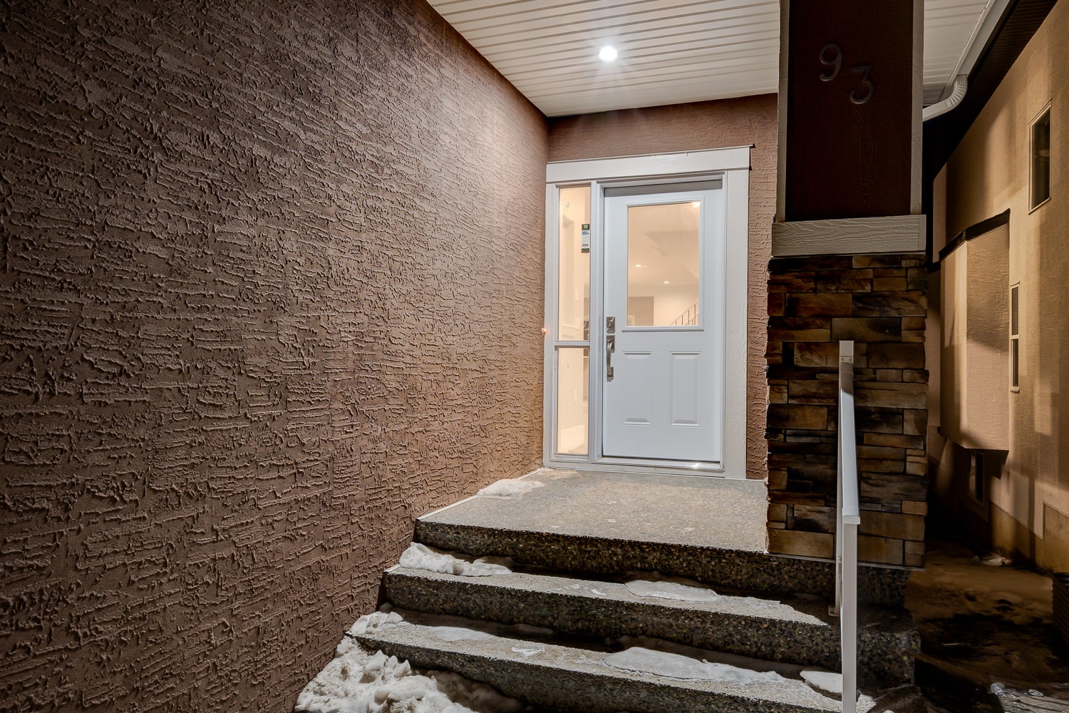 Nola_Luxuria Homes3-min